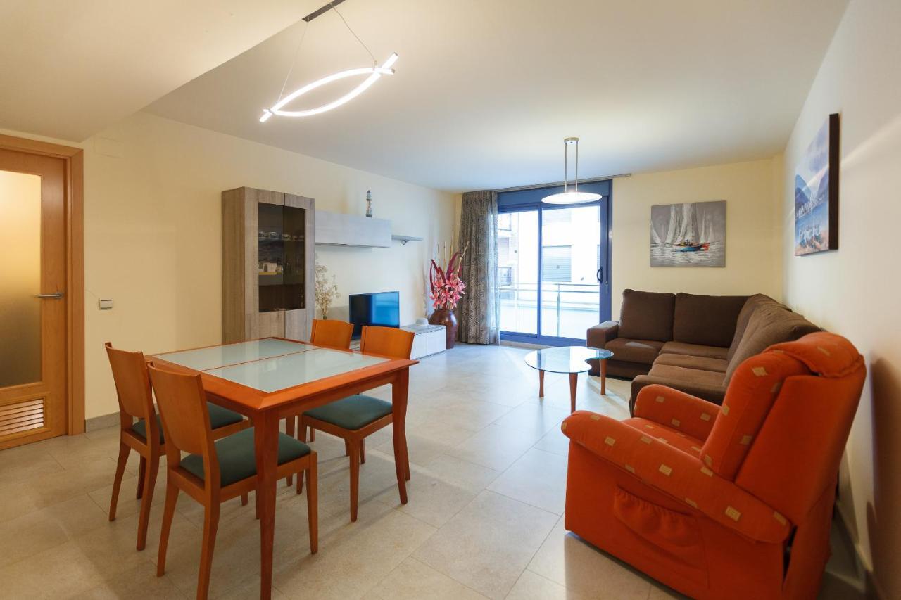 Uhc Mar Augusta Family Complex Apartment Cambrils Exterior foto